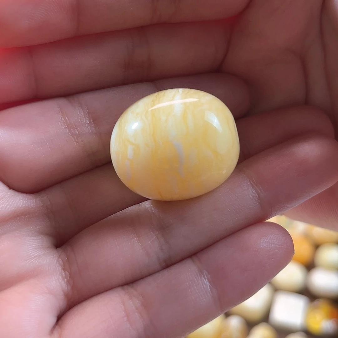 琥珀颈饰未镶嵌焦皮满蜡橘白花虎皮千层雪胖枣珠吊坠锁骨珠