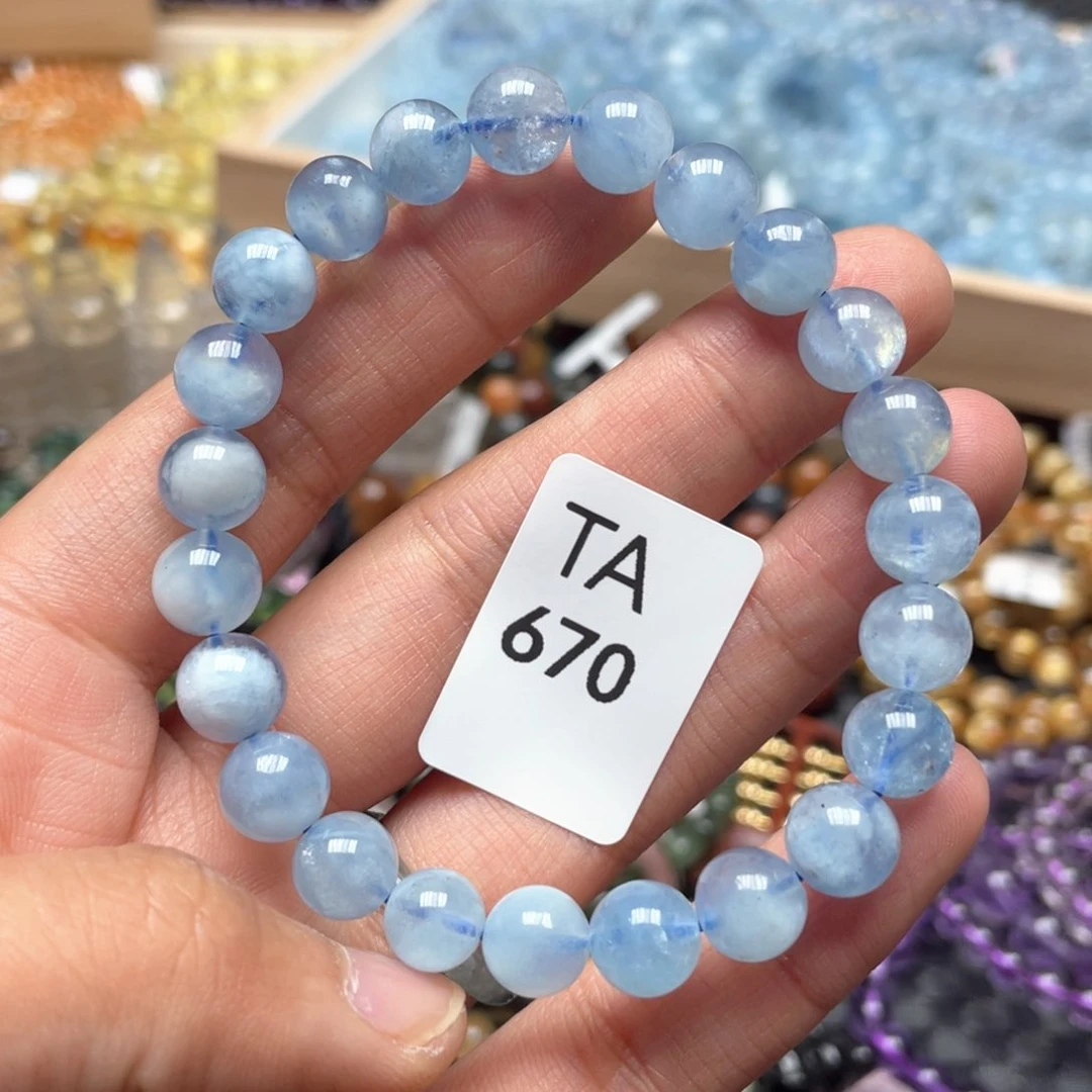 水晶多样性发一只未镶嵌