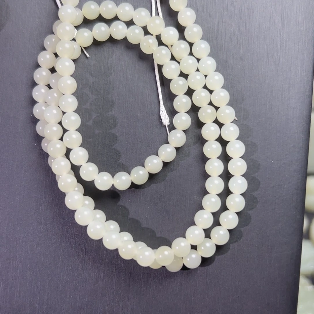 和田玉（青白玉）未镶嵌颈饰