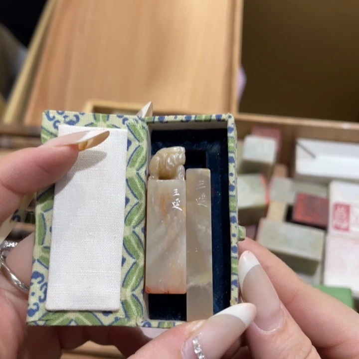 摆件水*月哈哈哈哈哈哈哈哈哈