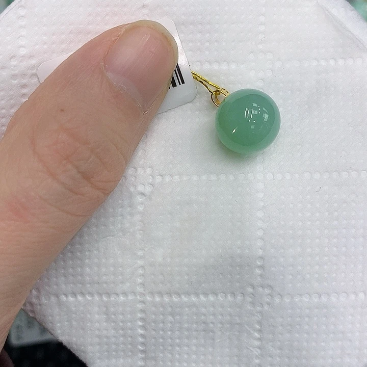 颈饰18K金镶嵌翡翠1235667899