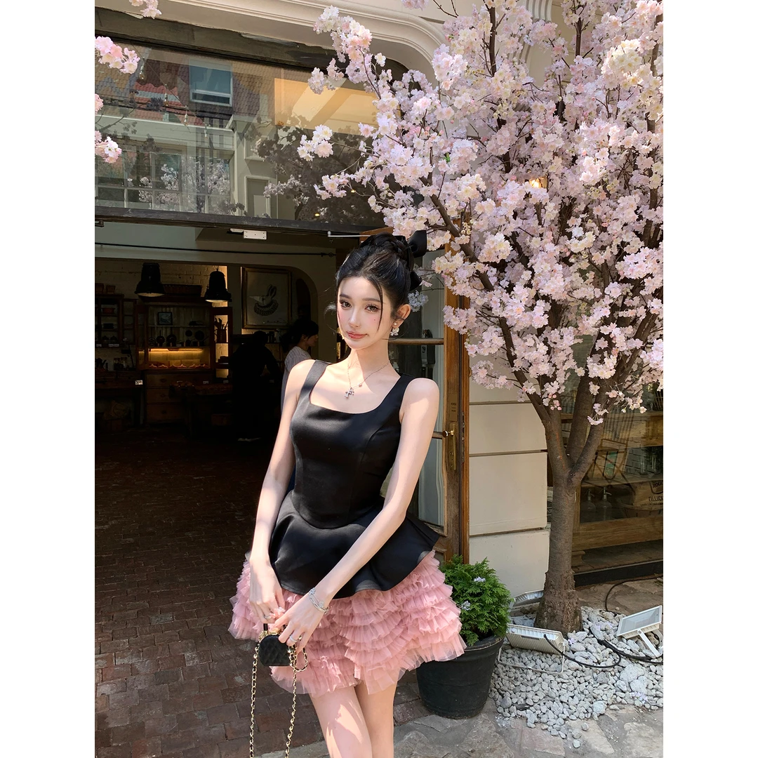 Barb Chill【少女心事】方领拼接网纱吊带裙夏日度假出片短裙