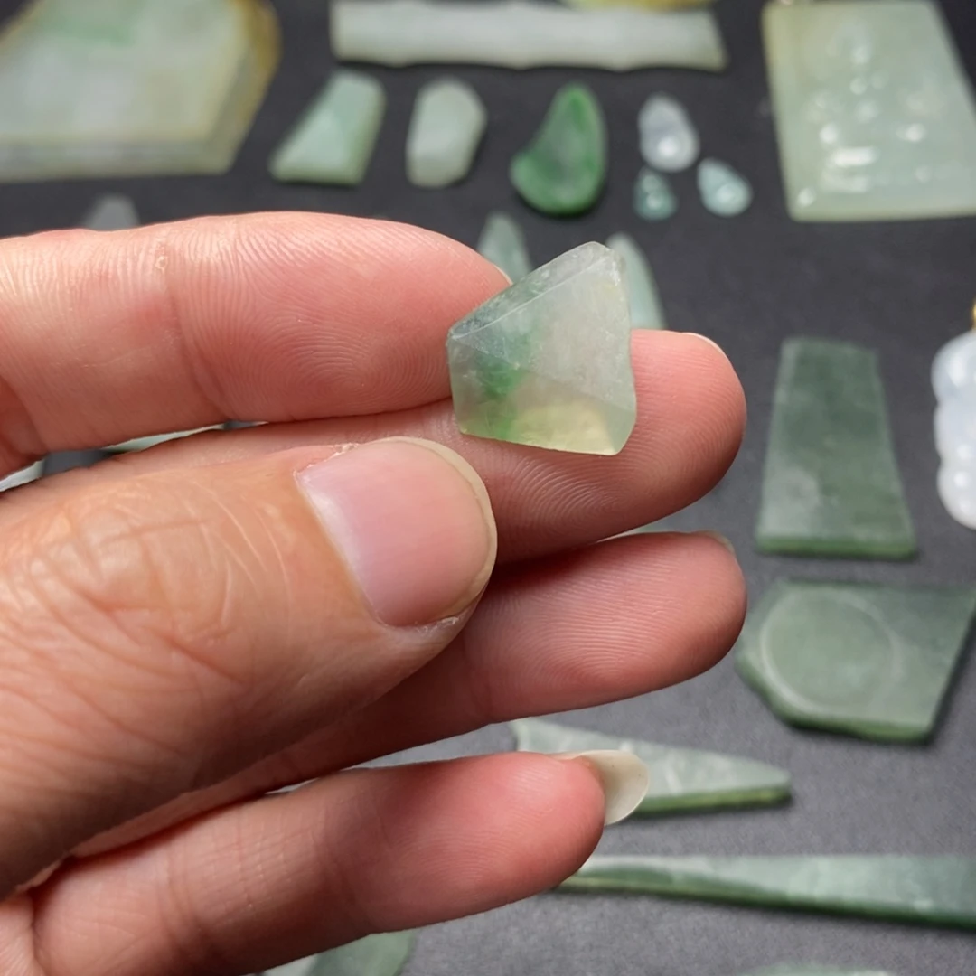 定制翡翠未镶嵌定制