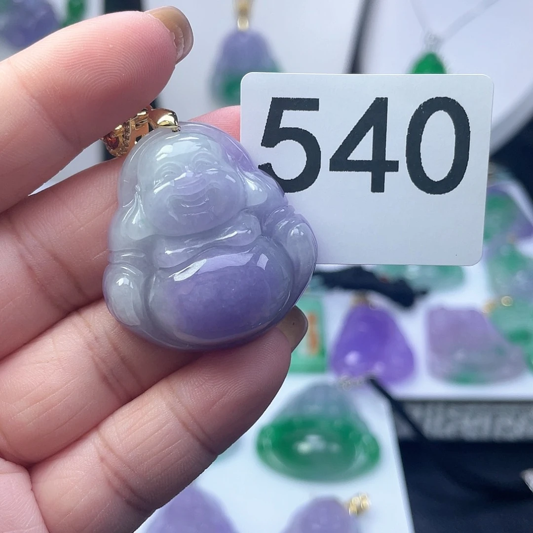 翡翠吊坠(赠链)未镶嵌