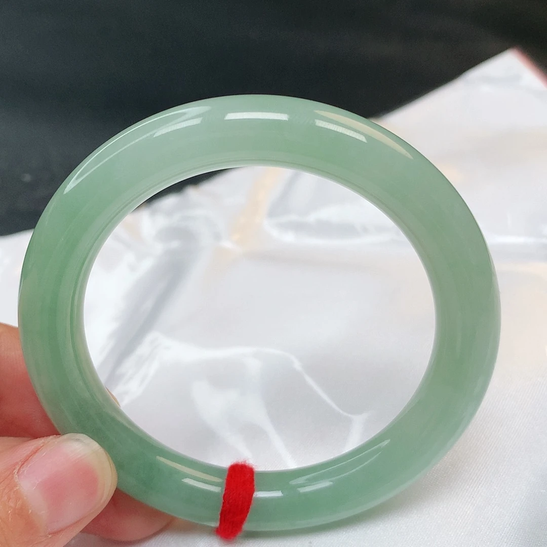 翡翠手镯未镶嵌398号