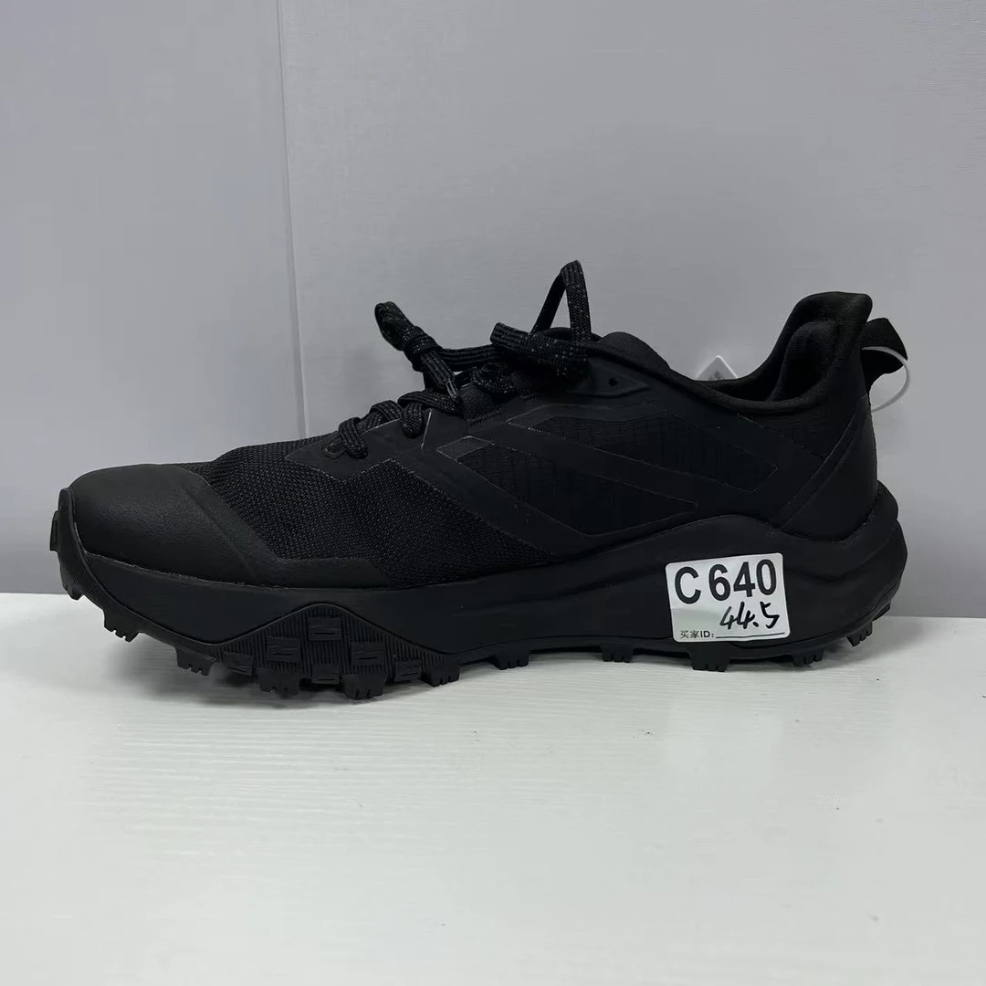 3-新款户外运动百搭休闲鞋 C640