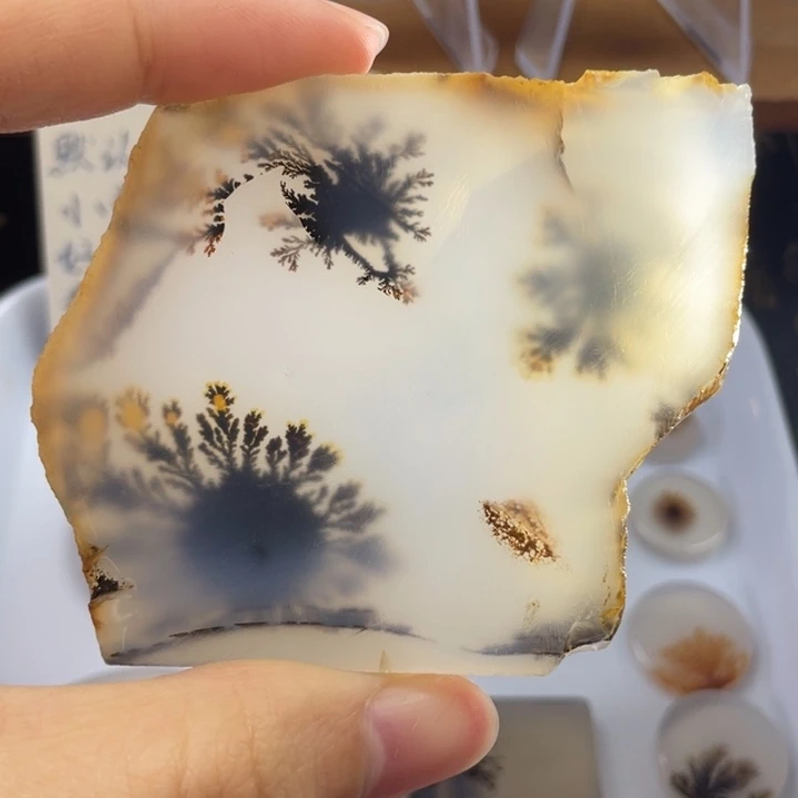 玛瑙/玉髓未镶嵌牌子