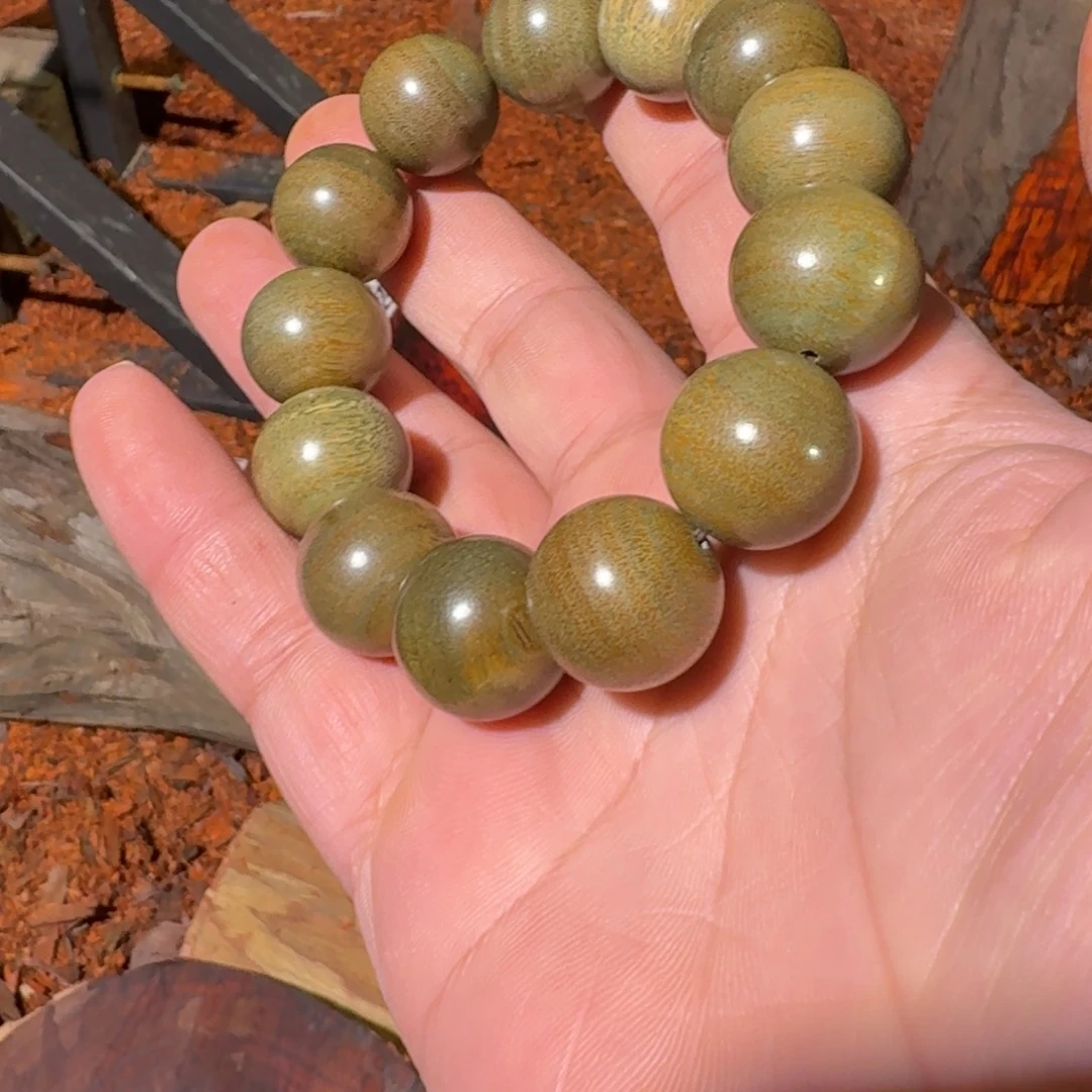 (***萱维腊木（绿檀）1.8横纹单圈