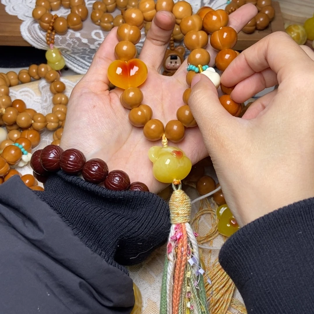 猴头核桃吊坠屁桃玻璃底卡17用这套配饰