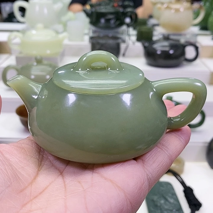 未镶嵌和田玉挂件茶壶100ml（微瑕）