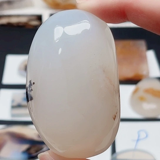 玛瑙/玉髓珠宝奇石未镶嵌