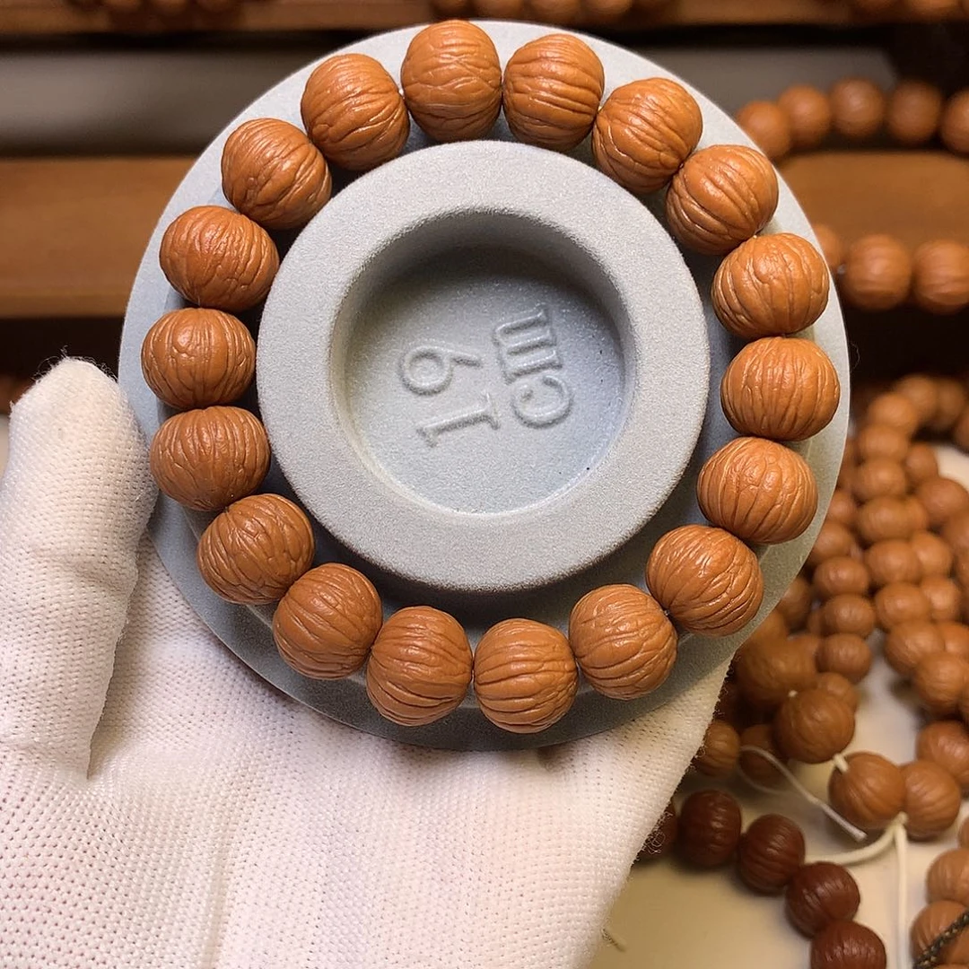 N***`猴头核桃吊坠15土豪全品手串