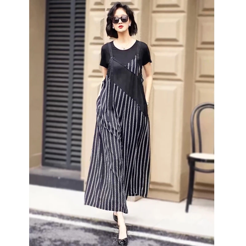 妈妈装冰丝黑条纹大码背带裤薄款夏季新款女士夏季粉色阔腿连体裤