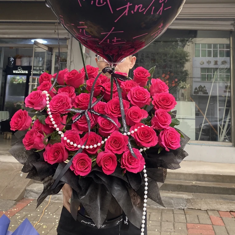 33朵弗洛伊德花桶#求婚花束#松媳妇闺蜜女友………