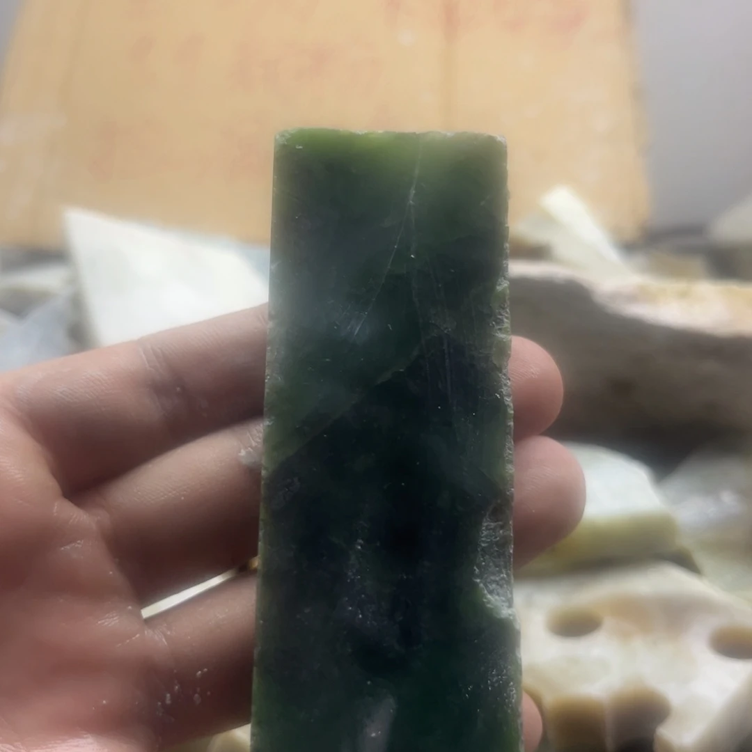 和田玉（糖玉）未镶嵌珠宝奇石