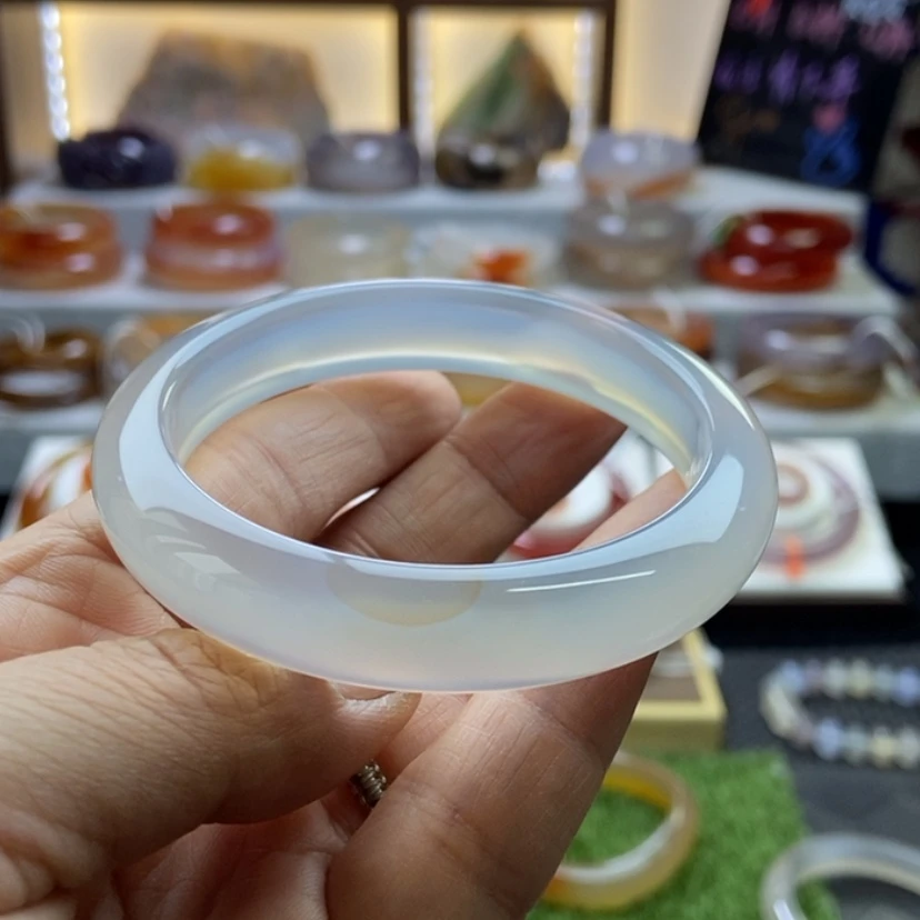 【闪购商品】手镯玛瑙/玉髓未镶嵌