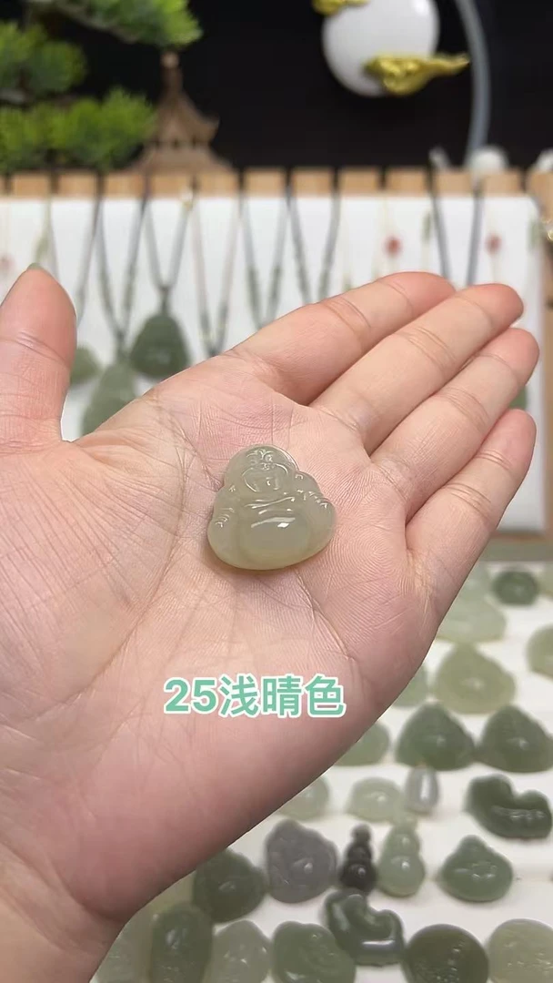 天然和田玉佛公百搭时尚福利款