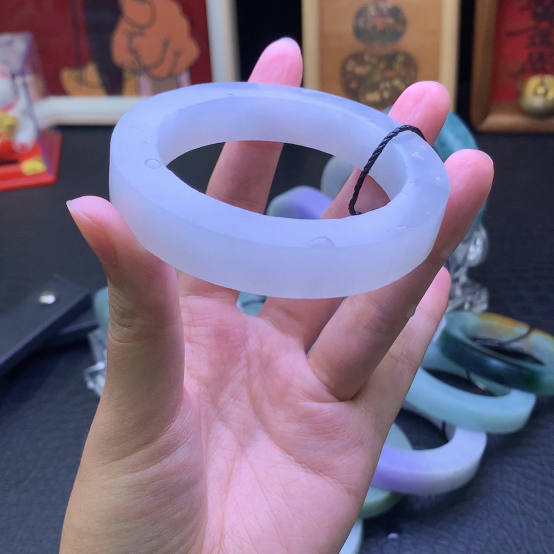 刘***定制翡翠未镶嵌冰起光白月光