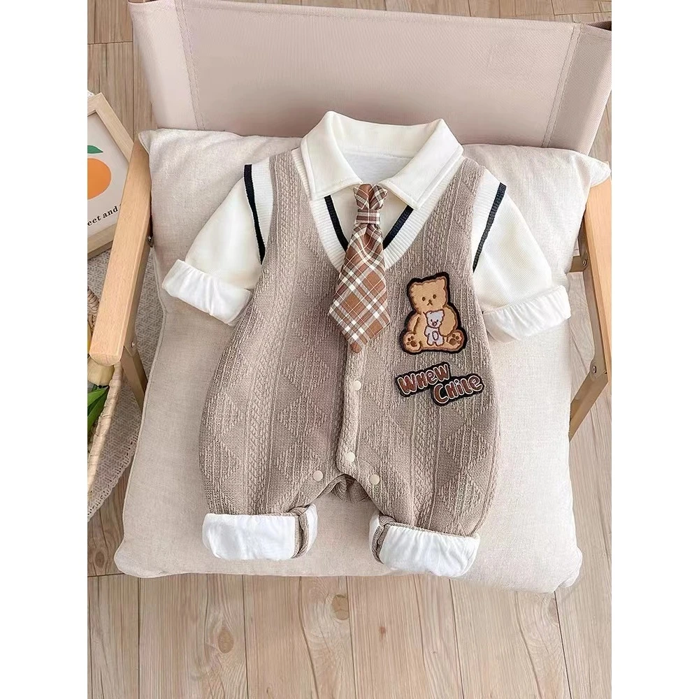 婴儿衣服秋冬季连体衣超萌可爱宝宝秋装新生儿双层绅士哈衣外出服