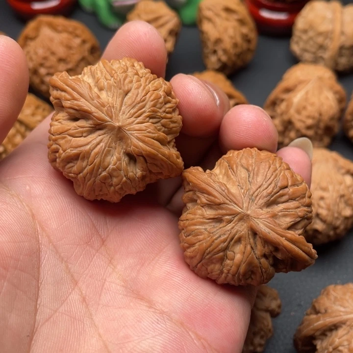 文玩核桃把件磨盘