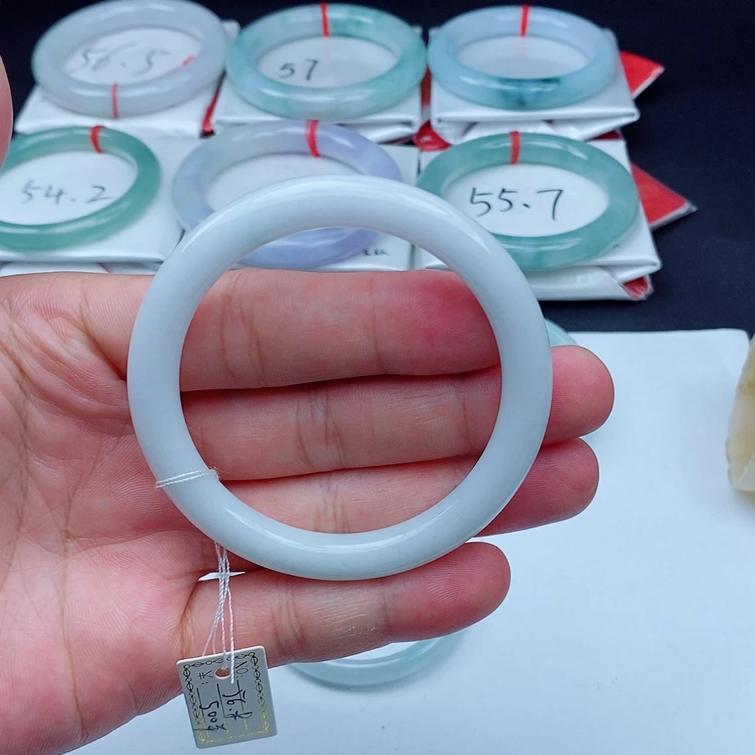 翡翠手镯未镶嵌56-57圆条