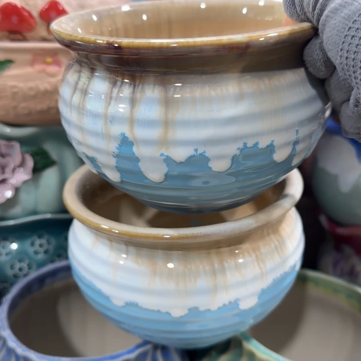 凑9块包邮，有孔陶瓷花盆