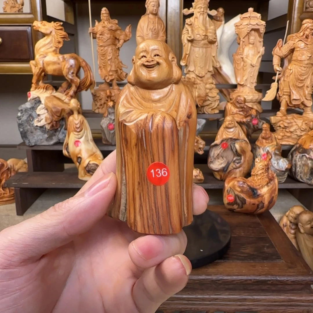 崖柏小木匠艺雕一物一拍