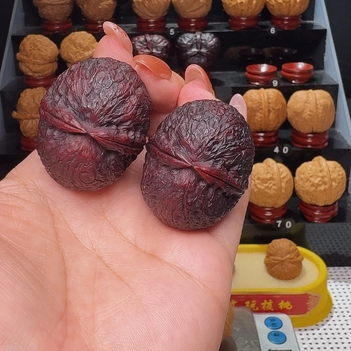 文玩核桃把件卧龙元宝41尺…………89号