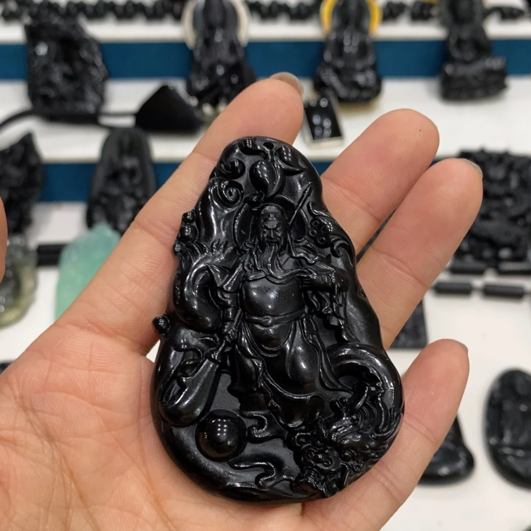 彦***-蛇纹石玉未镶嵌吊坠