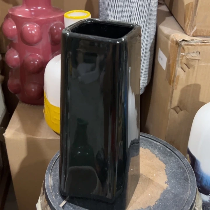 陶瓷花瓶摆件微瑕捡漏出高22口5公分