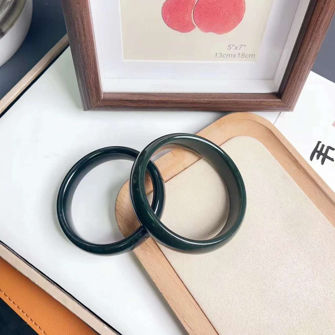 AA新疆和田玉塔青一细青玉油润手镯 多样性发货 拍一发一