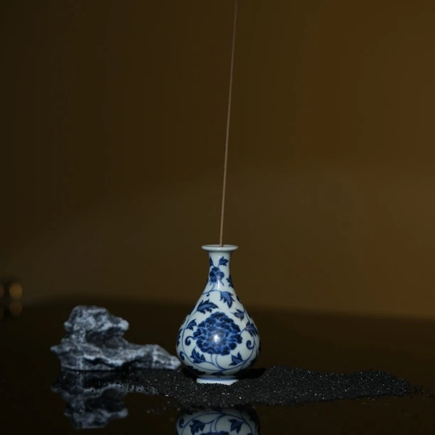 五云随安仿明青花牡丹珐琅彩玉壶春摆件缠枝陶瓷香插盖置(高8cm)