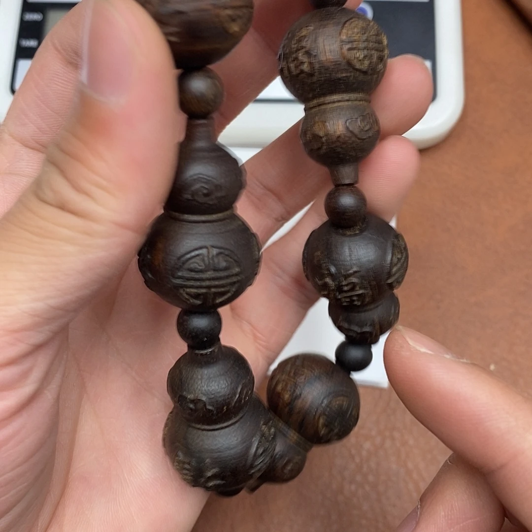 沉香沉香香囊虫漏