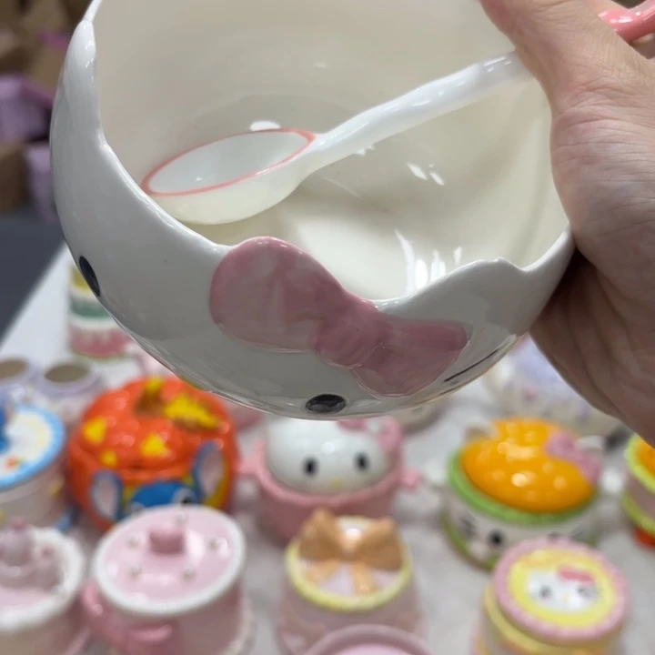 瓷片呼吸花絮徐徐展开的时候