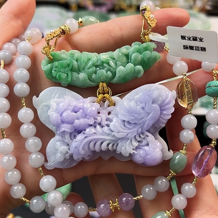 翡翠未镶嵌颈饰吊坠