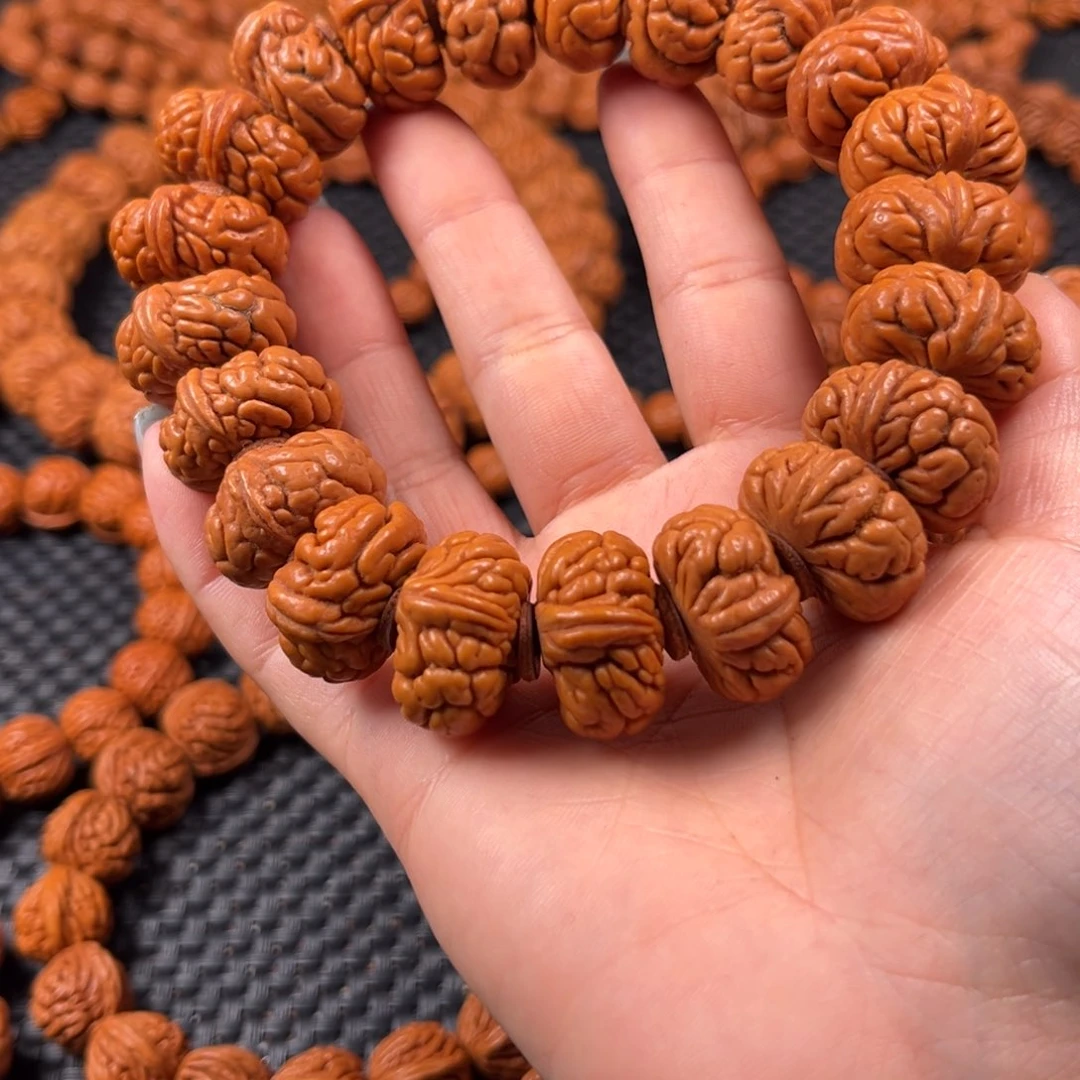 桃核手串二*的Y7链接手串