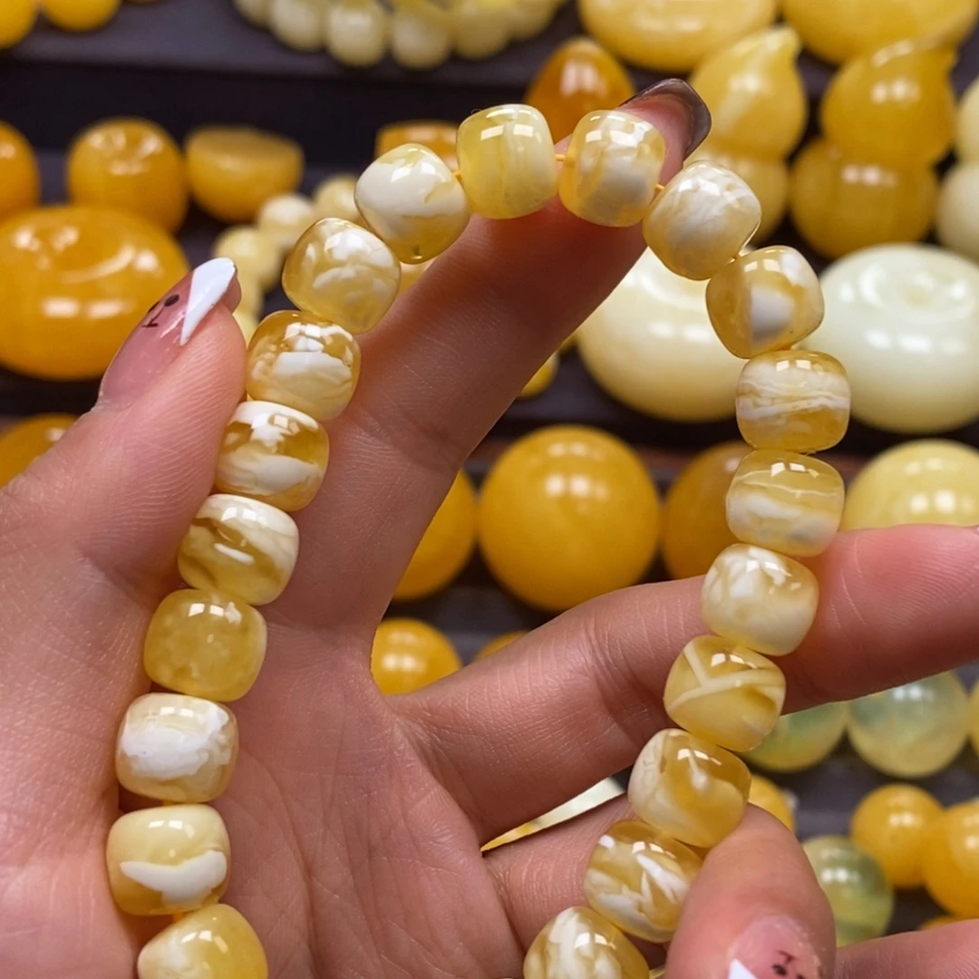 琥珀未镶嵌裸石手串