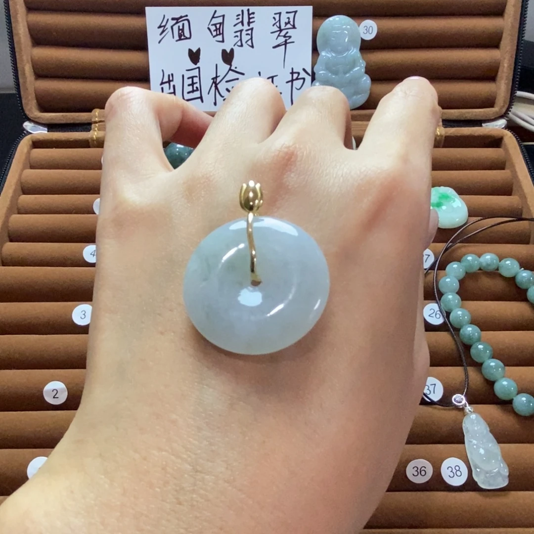 翡翠未镶嵌颈饰天然翡翠未镶嵌吊坠