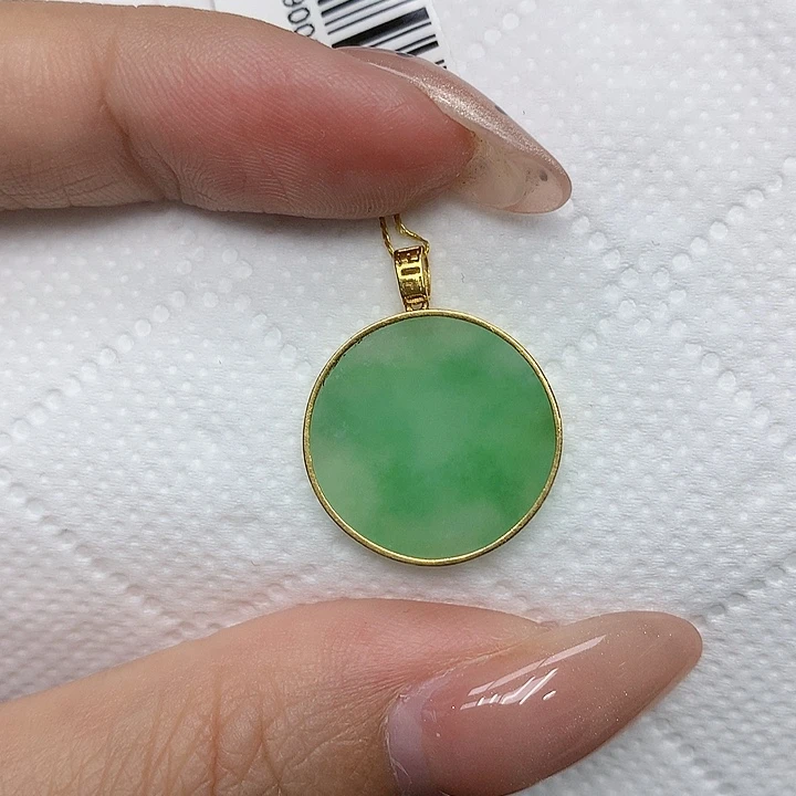 颈饰18K金镶嵌翡翠