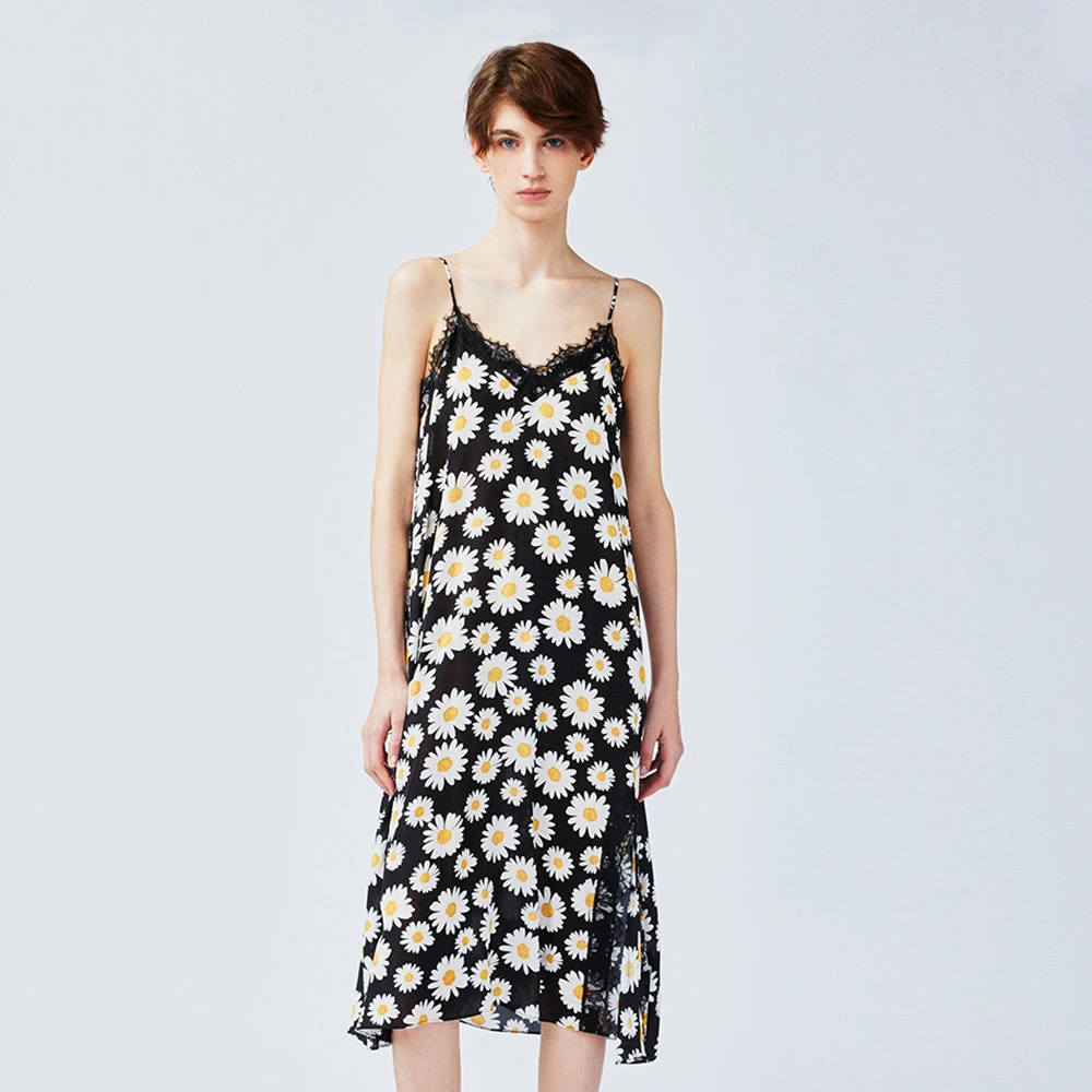 UOOYAA/乌丫雏菊印花蕾丝吊带裙UY24213L199156