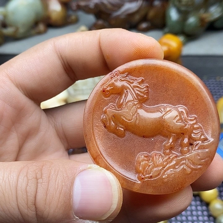 未镶嵌蛇纹石玉颈饰