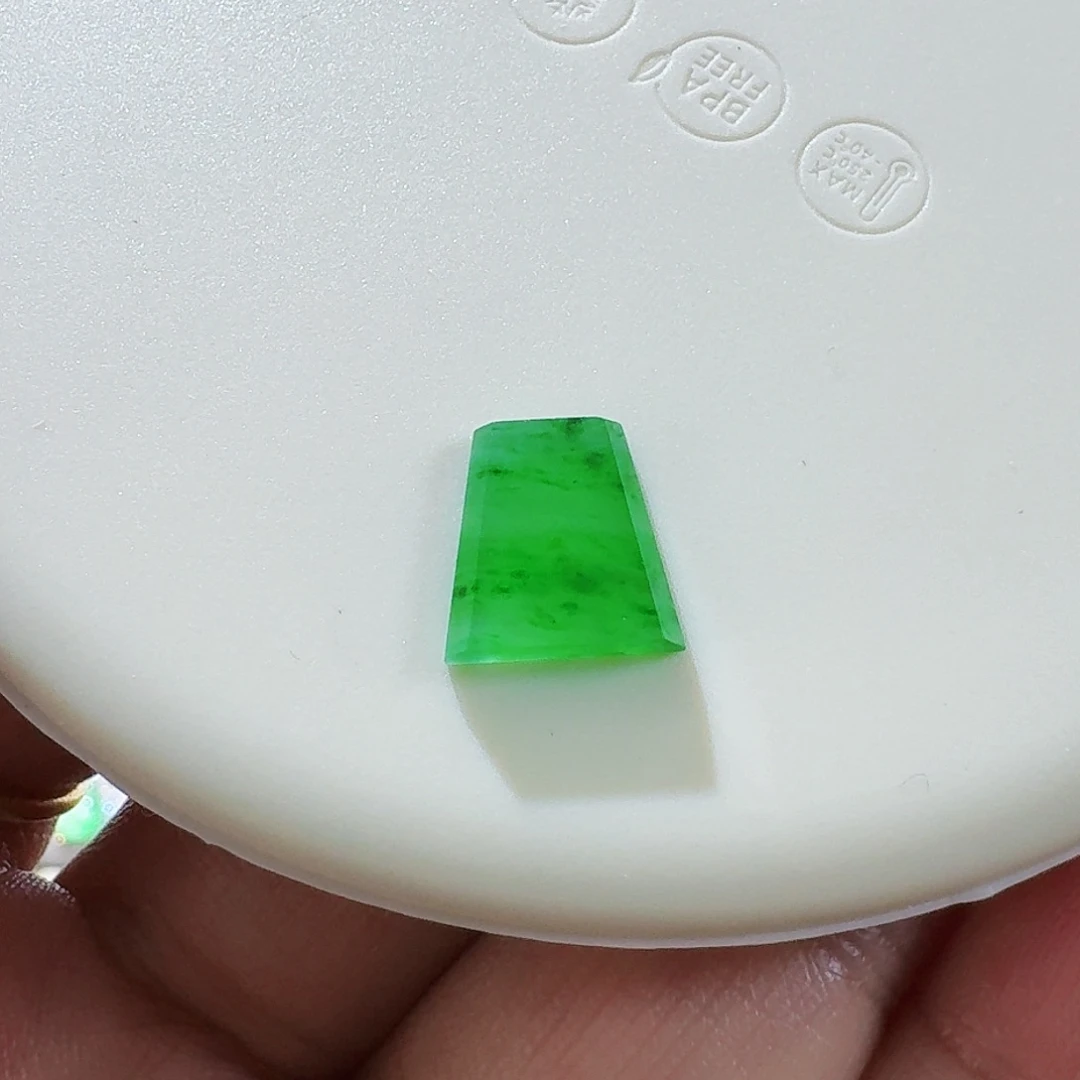 定制翡翠未镶嵌裸石