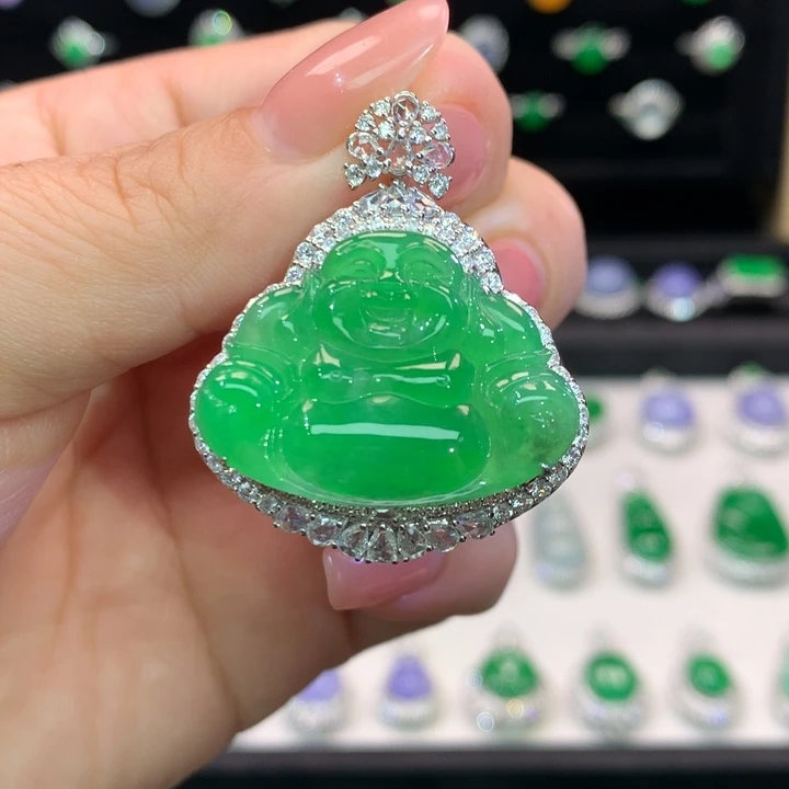 翡翠吊坠(不含链)18K金镶嵌