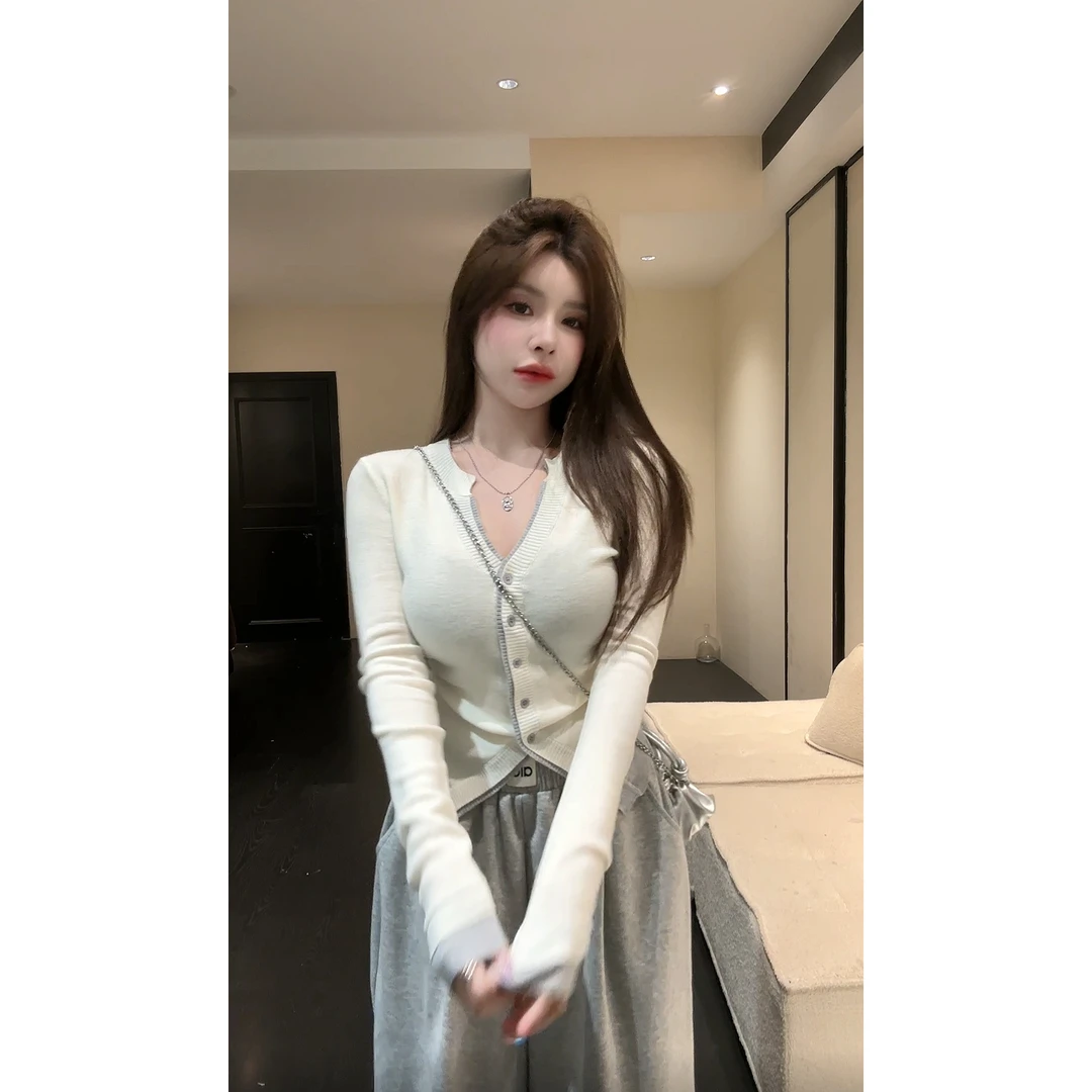 【HuiHui】简约风常规款纯欲开衫针织秋季（L0189）