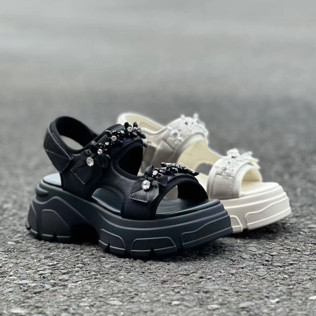 厚底凉鞋~25X279 25年夏季新款厚底露趾水钻魔术贴凉鞋