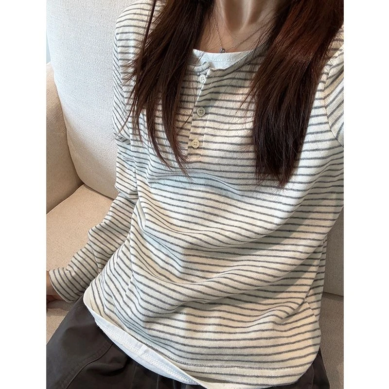 复古正肩假两件条纹长袖t恤女宽松遮肉显瘦春秋季新款内搭上衣女