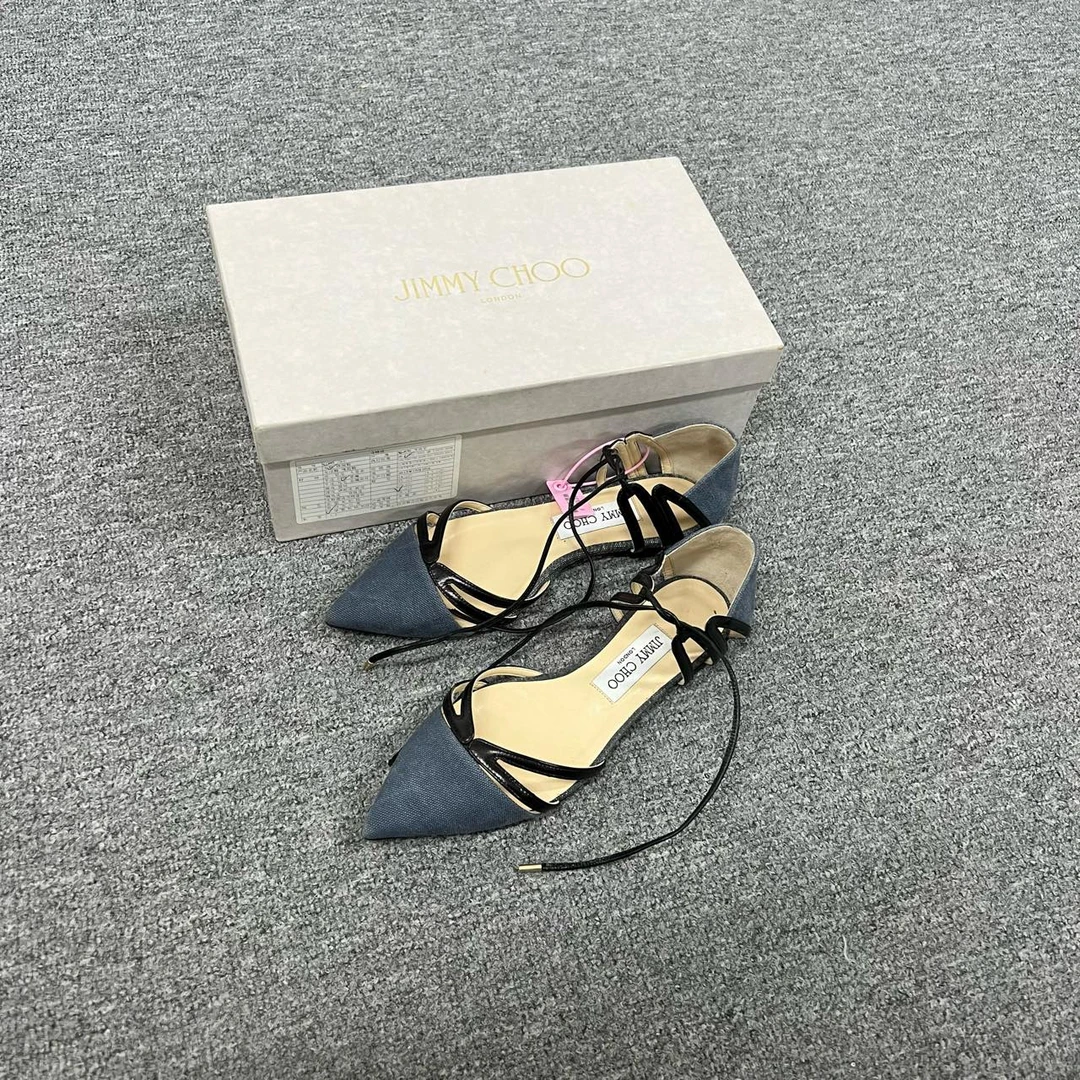 99新 JIMMY CHOO/吉米周 Jimmy choo绑带凉鞋37码