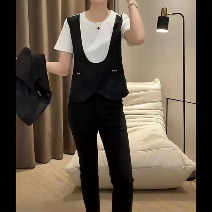 蜗牛家假两件拼接圆领T恤3308