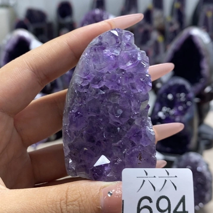 未镶嵌大型摆件（非配饰）紫晶摆件