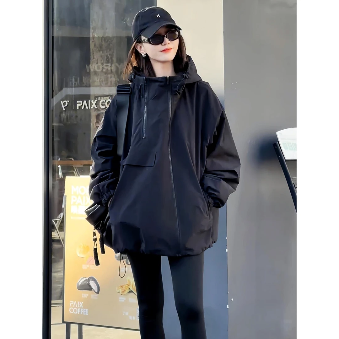 【万达撤柜】欧货时尚高级感黑色冲锋衣外套女2025秋新款宽松休闲